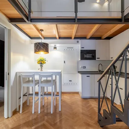 Iflat Trastevere Crystal Loft Apartment *